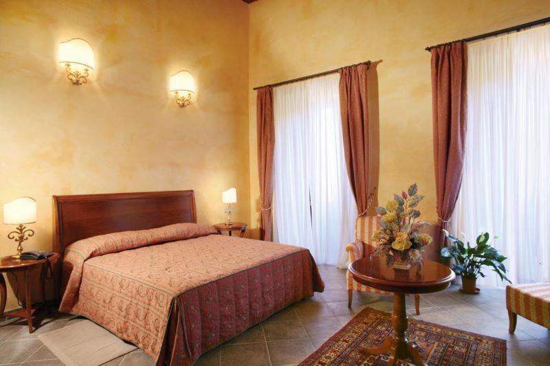 Hotel Palazzo Marzano 브리아티코 객실 사진